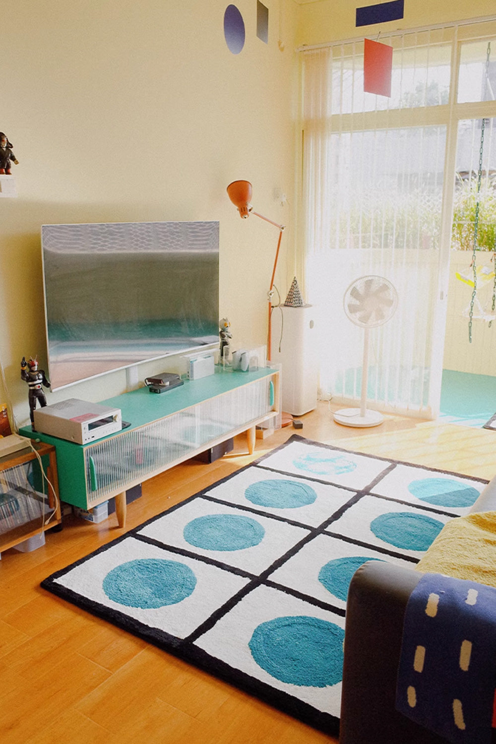 Blue Geometric Polka Dot Rug