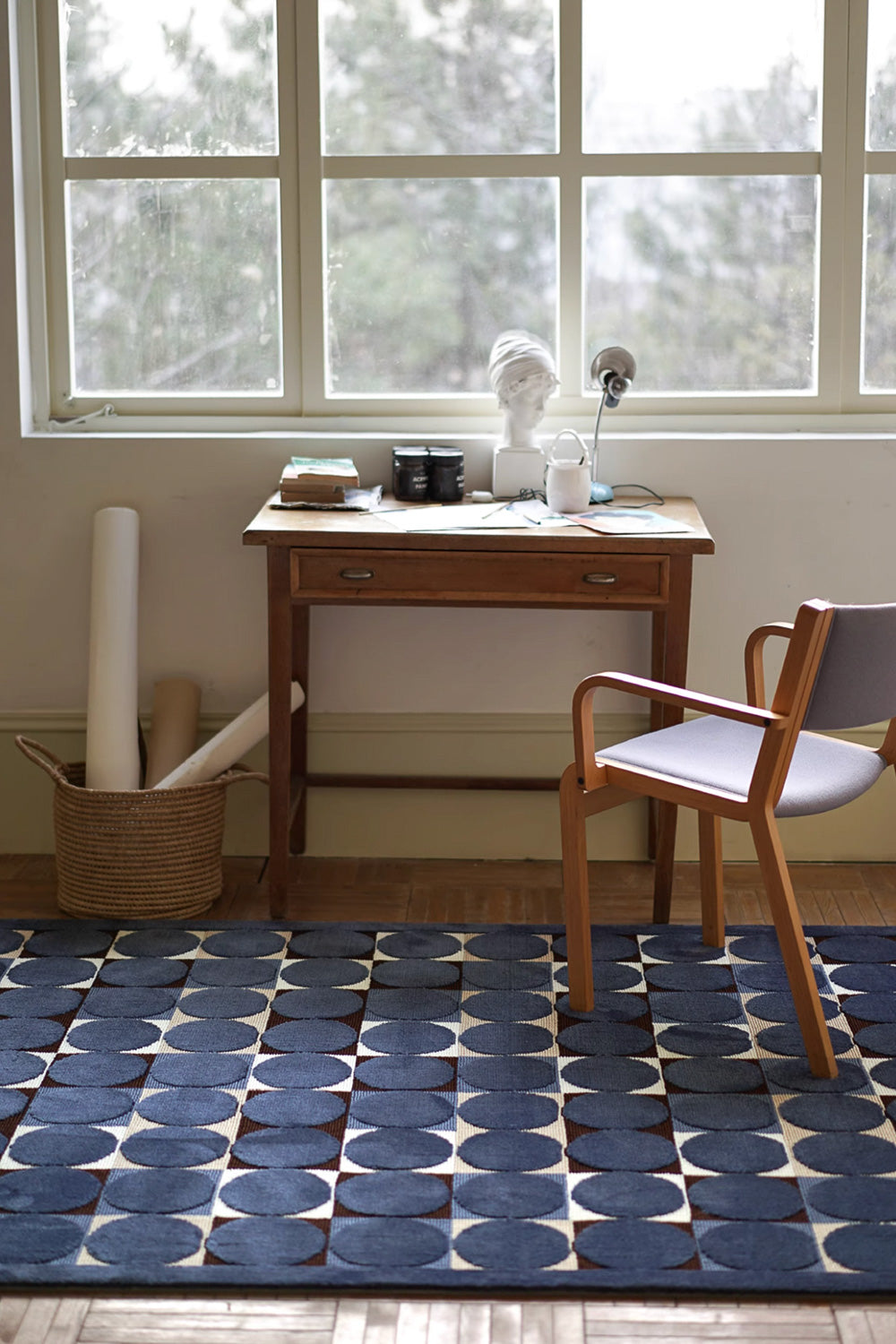 Sequential Blue & White Dot Grid Rug