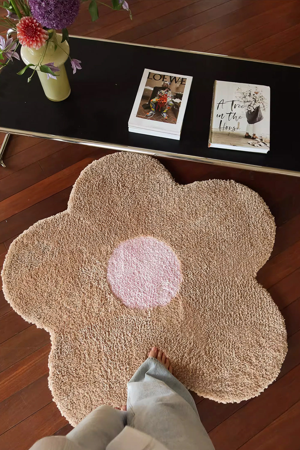 Soft Plush Irregular Flower Rug – Multicolor Variants